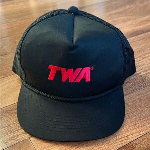 Vintage TWA black red trucker hat